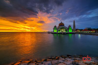 Epic Sunset in Masjid Selat, taken with Nikon D800E, Samyang 14mm and HDR 9 exposure